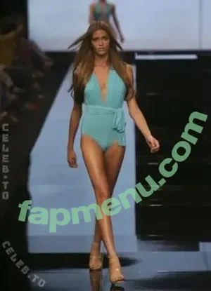 Ana Beatriz Barros / abeatriz / anabeatrizbarrosofficial nude photo #0224