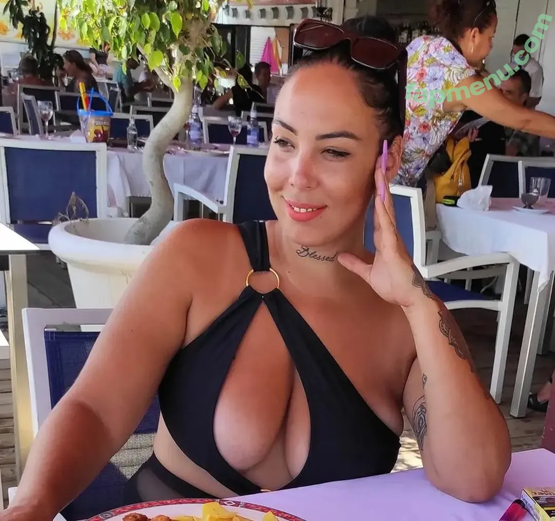 Ana Bella nude photo #0004 (ana_bella_88 / anabellagaleano)