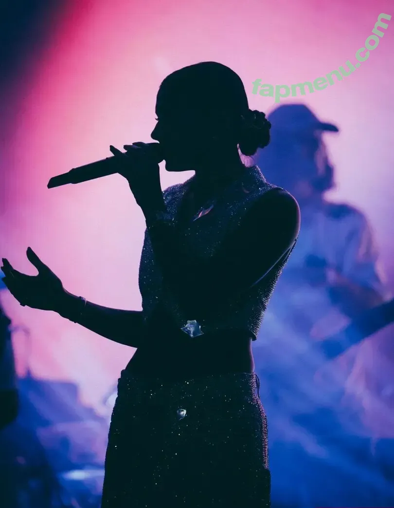 Ana Castela nude photo #0164 (anacastelacantora)