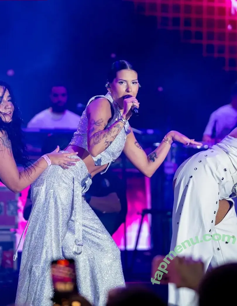 Ana Castela nude photo #0165 (anacastelacantora)