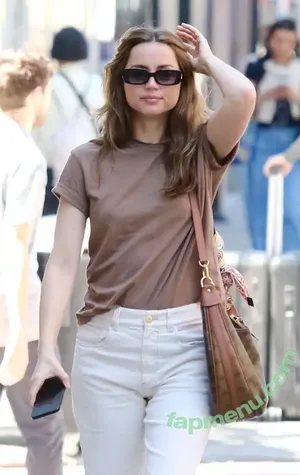Ana De Armas / ana_d_armas / anadearmas nude photo #0431