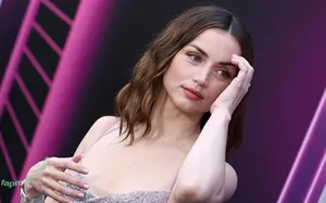 Ana De Armas / ana_d_armas / anadearmas nude photo #0781