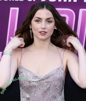 Ana De Armas / ana_d_armas / anadearmas nude photo #0787