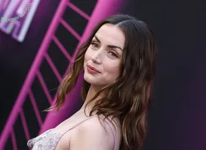 Ana De Armas / ana_d_armas / anadearmas nude photo #0788