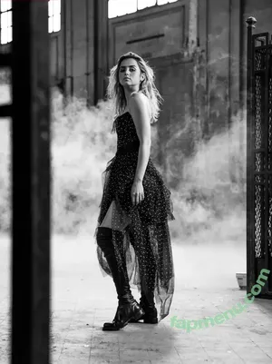 Ana De Armas / ana_d_armas / anadearmas / anadearmasdaily nude photo #1625