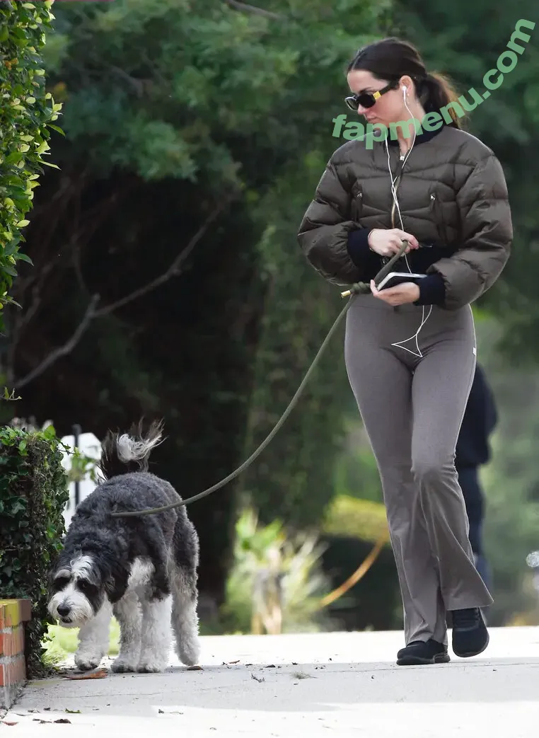 Ana De Armas nude photo #1379 (ana_d_armas / anadearmas / anadearmasdaily)