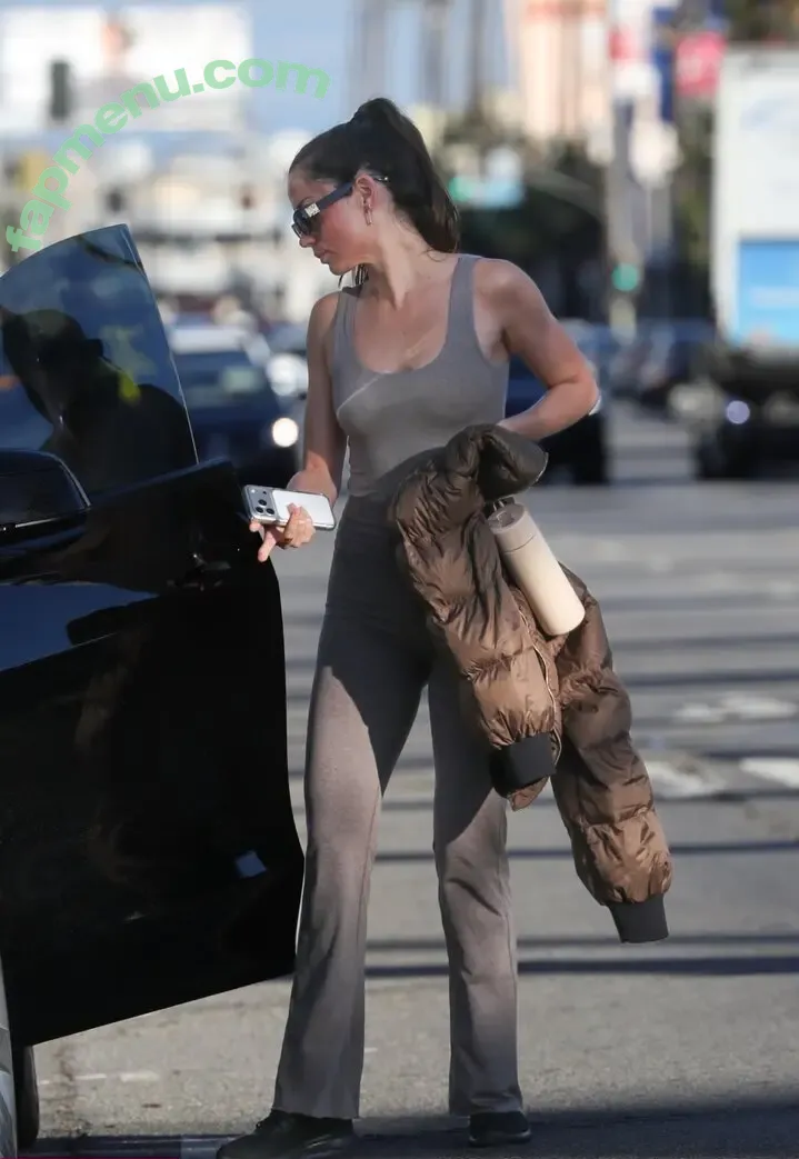 Ana De Armas nude photo #1396 (ana_d_armas / anadearmas / anadearmasdaily)