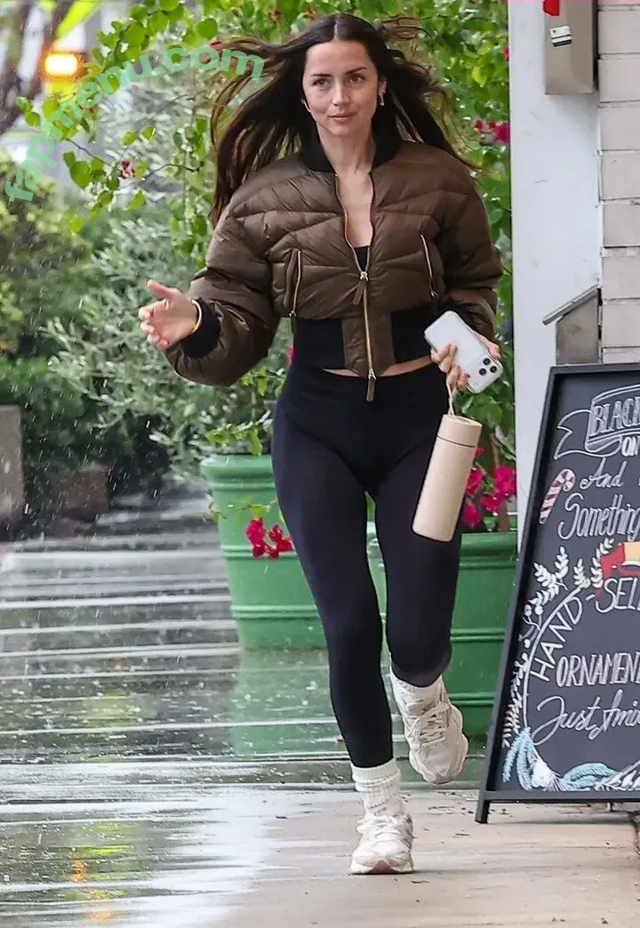 Ana De Armas nude photo #1422 (ana_d_armas / anadearmas / anadearmasdaily)