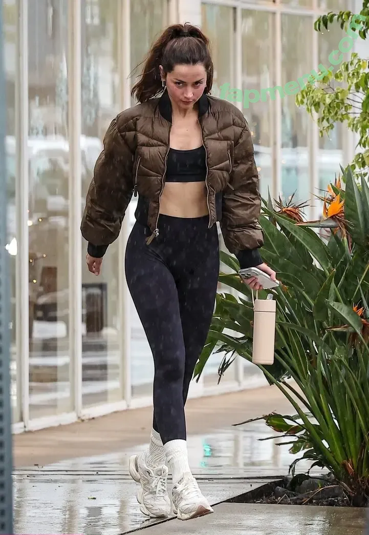 Ana De Armas nude photo #1426 (ana_d_armas / anadearmas / anadearmasdaily)