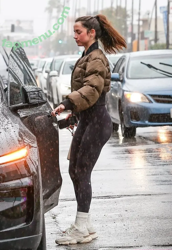 Ana De Armas nude photo #1440 (ana_d_armas / anadearmas / anadearmasdaily)