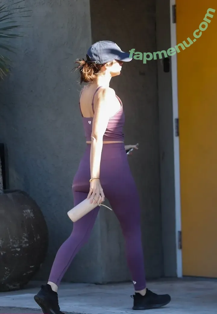 Ana De Armas nude photo #1561 (ana_d_armas / anadearmas / anadearmasdaily)