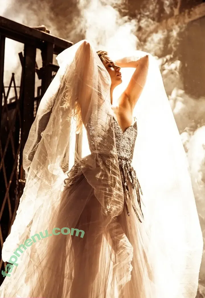 Ana De Armas nude photo #1604 (ana_d_armas / anadearmas / anadearmasdaily)