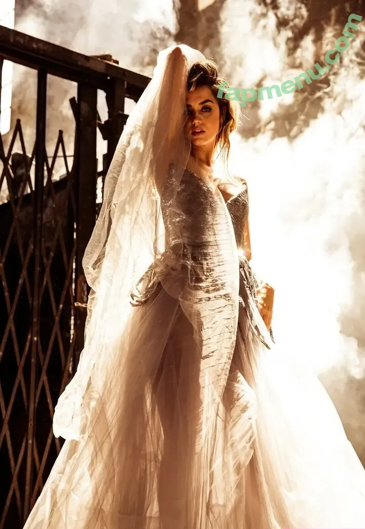 Ana De Armas nude photo #1607 (ana_d_armas / anadearmas / anadearmasdaily)