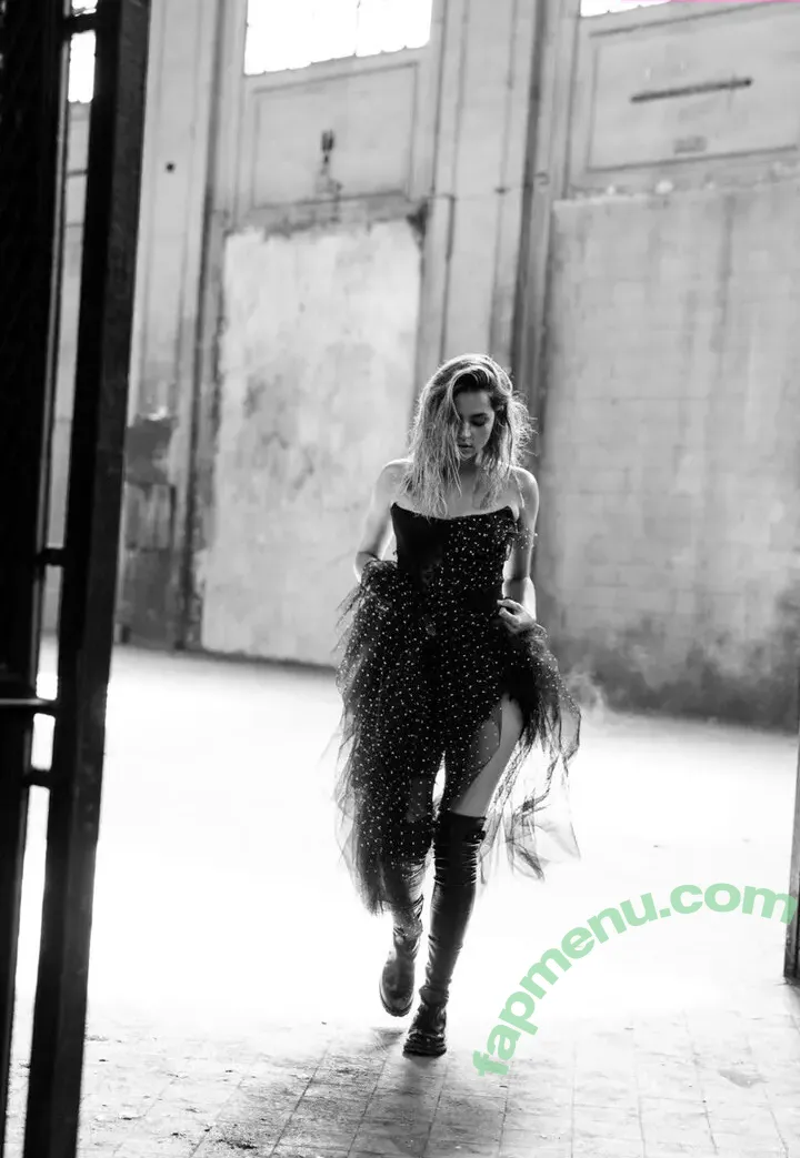 Ana De Armas nude photo #1628 (ana_d_armas / anadearmas / anadearmasdaily)