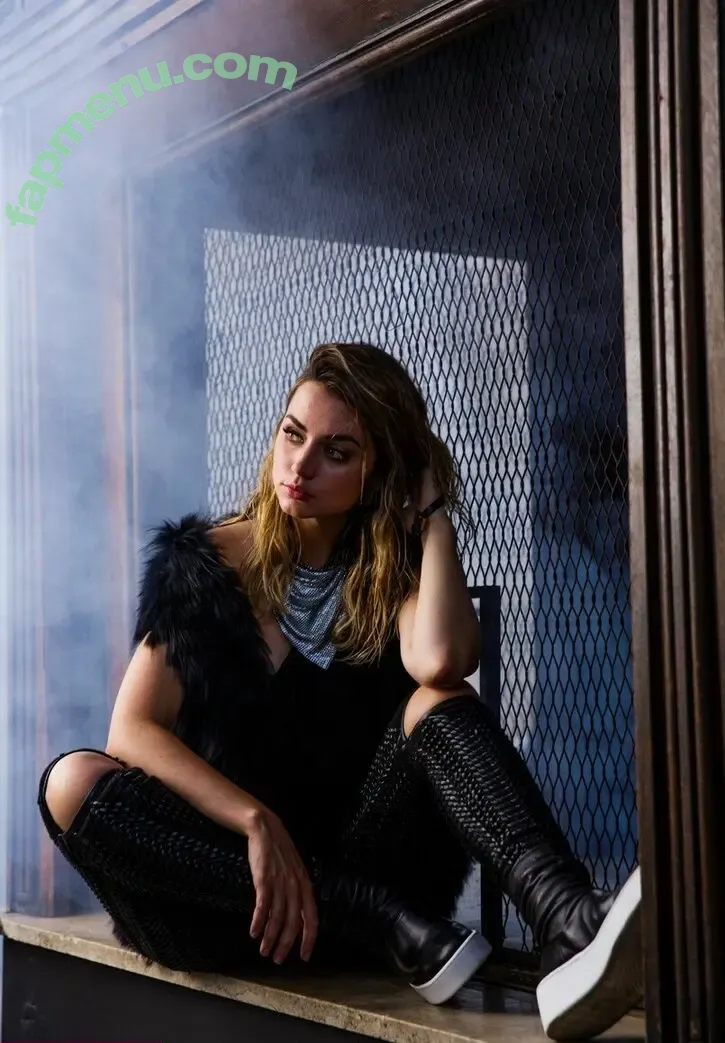 Ana De Armas nude photo #1641 (ana_d_armas / anadearmas / anadearmasdaily)