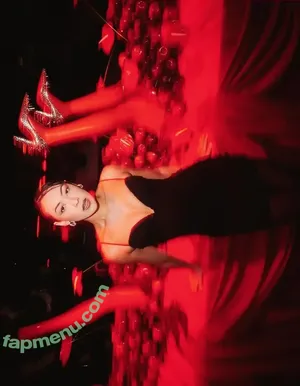 Ana Hikari / _anahikari nude photo #0115