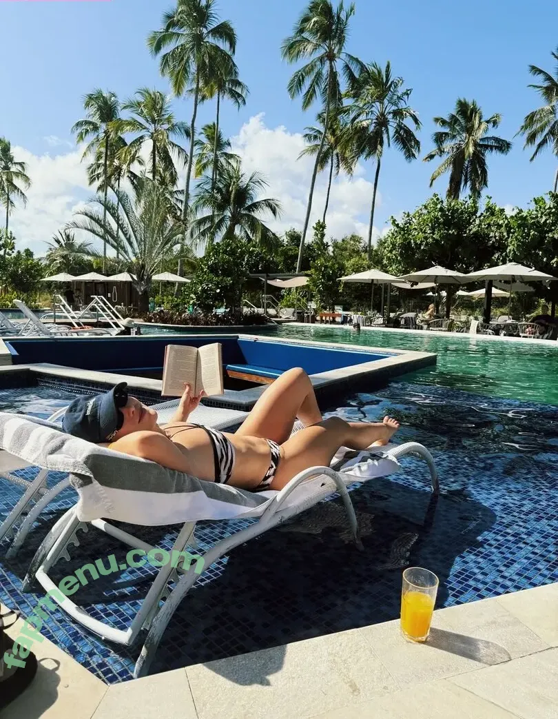 Ana Hikari nude photo #0140 (_anahikari)