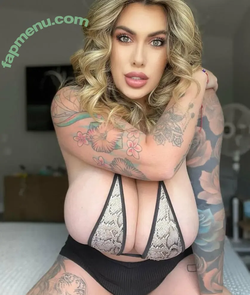 Ana Lorde nude photo #0009 (Ana.Lorde / away)