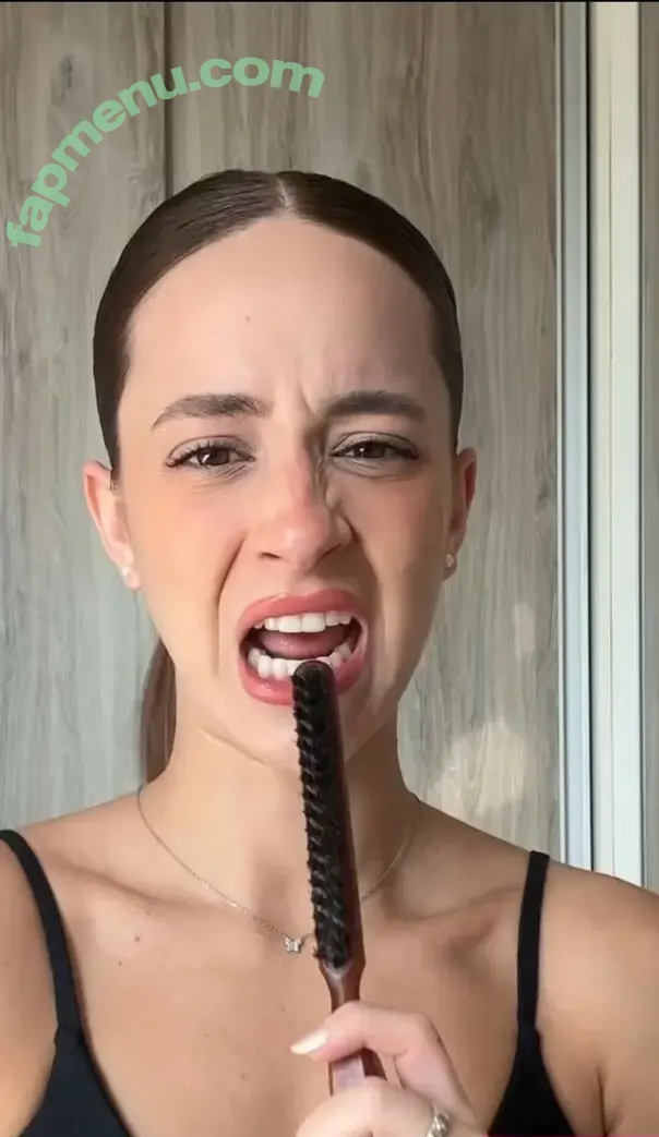 Ana Louise Gadelha nude photo #0020 (analouisegadelhaa)