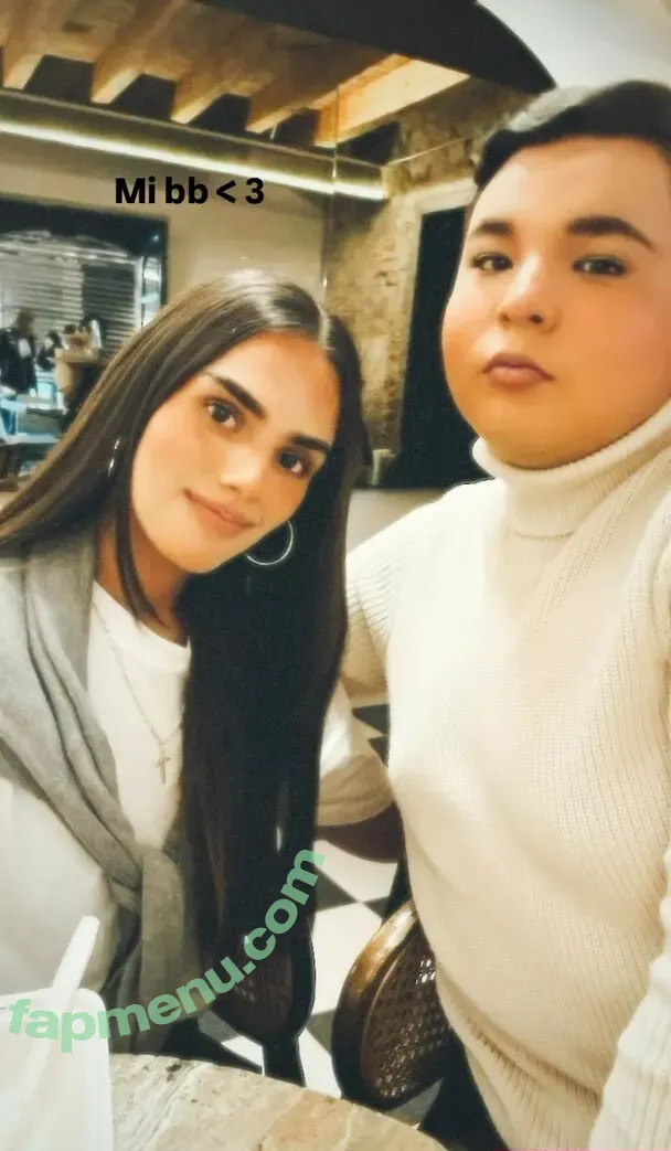 Ana Lourdes nude photo #0007 (analourdesa / analourdesav)