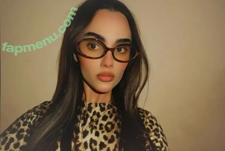 Ana Lourdes nude photo #0022 (analourdesa / analourdesav)