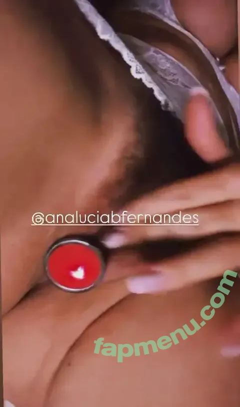 Ana Lucia Fernandes nude photo #0239 (ana_lucia_fernandes / analuciabfernandes)