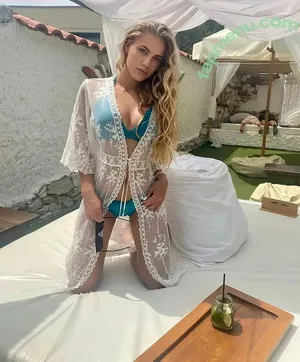  nude photo #0008