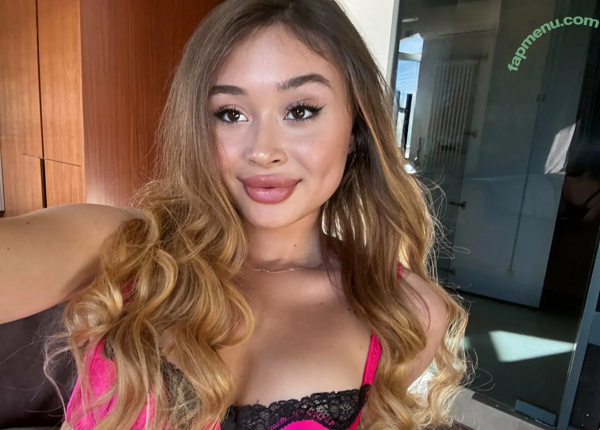 ana.rom nude photo #0007 (ana.rom)