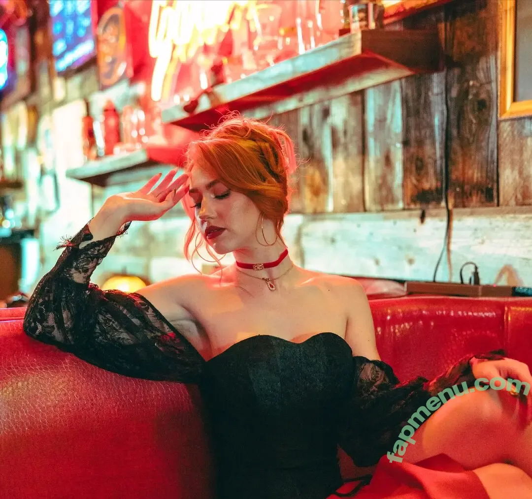 Ana Saia nude photo #0202 (anaa.saiaa / saianana)