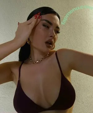  nude photo #0002