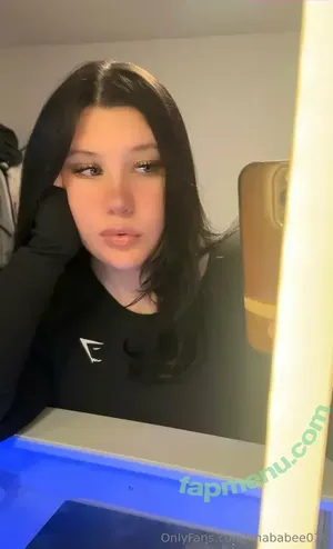 anababee010 / foreignbabeana nude photo #0009