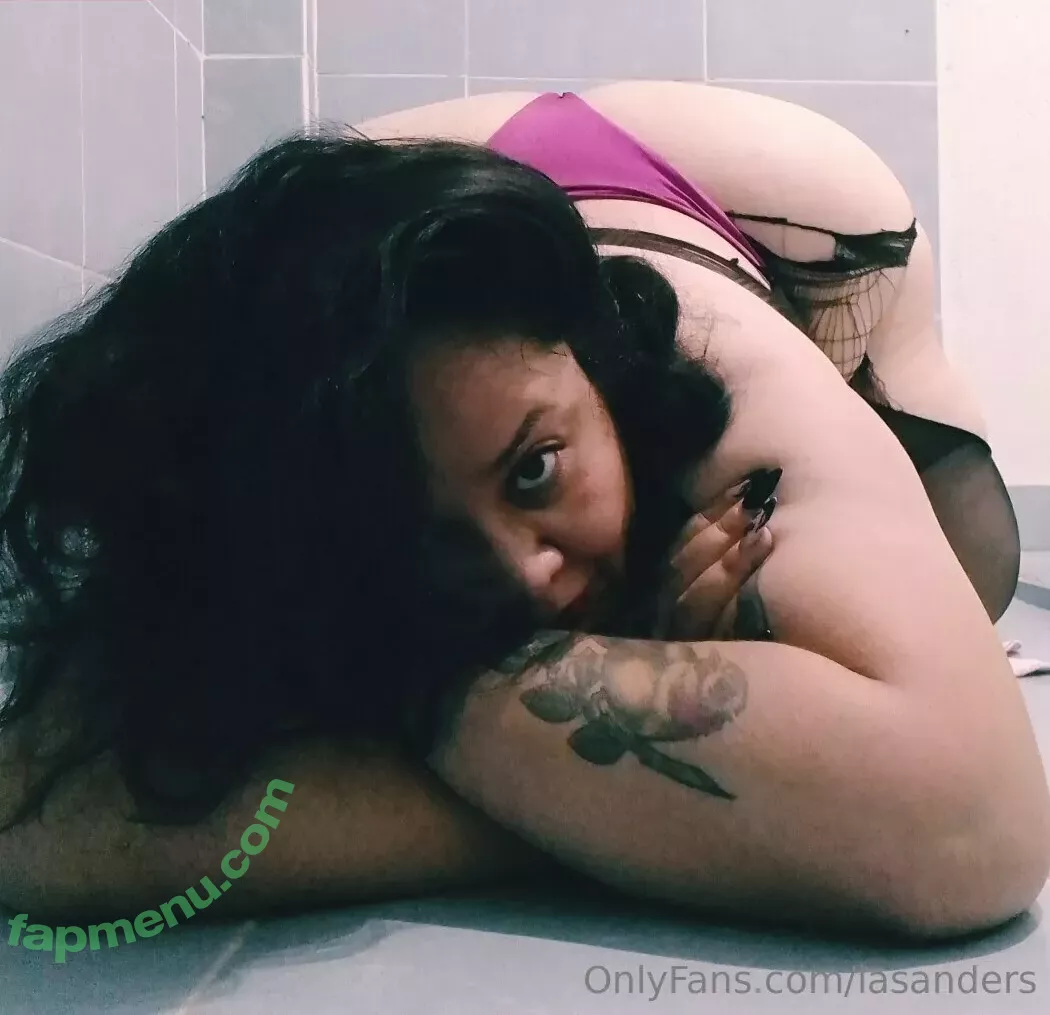 anabattory nude photo #0009 (anabathory)