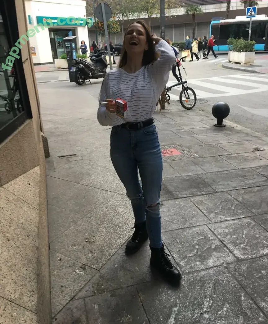 Anabel Gomez nude photo #0113 (anabelgomezz_ / anilulu)