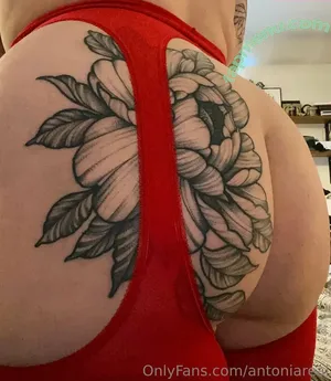  nude photo #0007