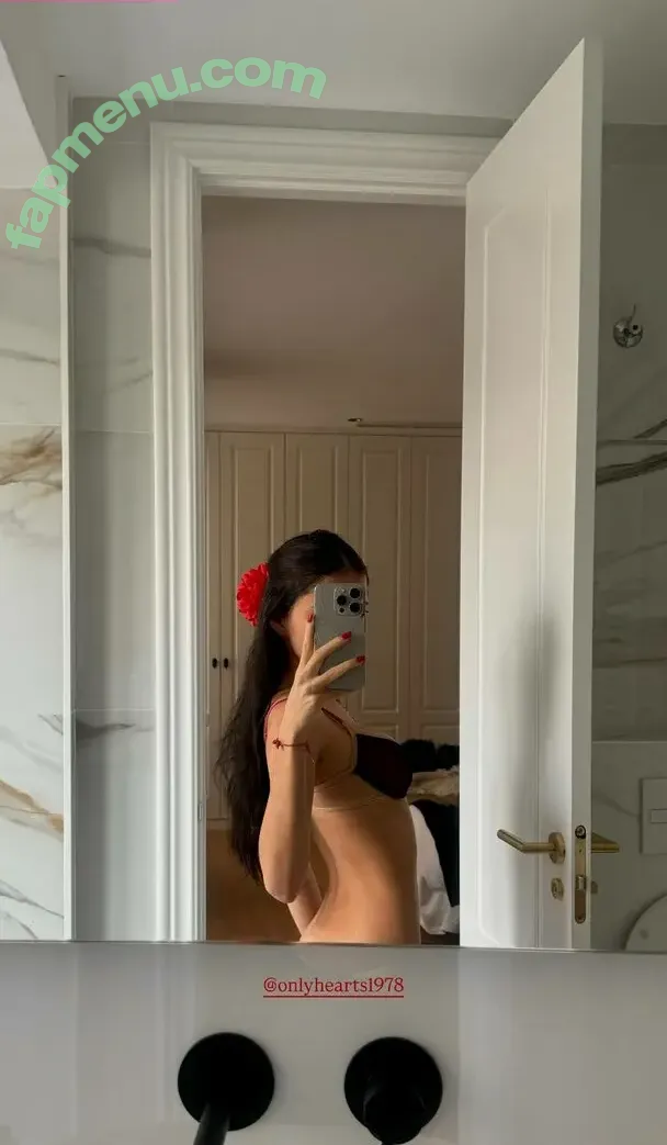 anaferflores nude photo #0074 (anaferflores)