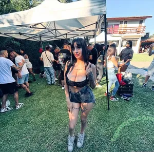 Anahi Segovia / aanahii1_ / anaahi2._ nude photo #0011