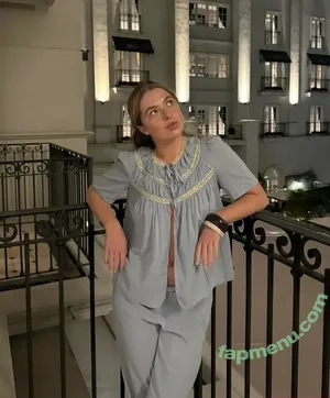 Anais Gallagher / gallagher_anais nude photo #0168