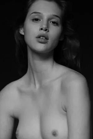 Anais Pouliot / anais_pouliot nude photo #0070