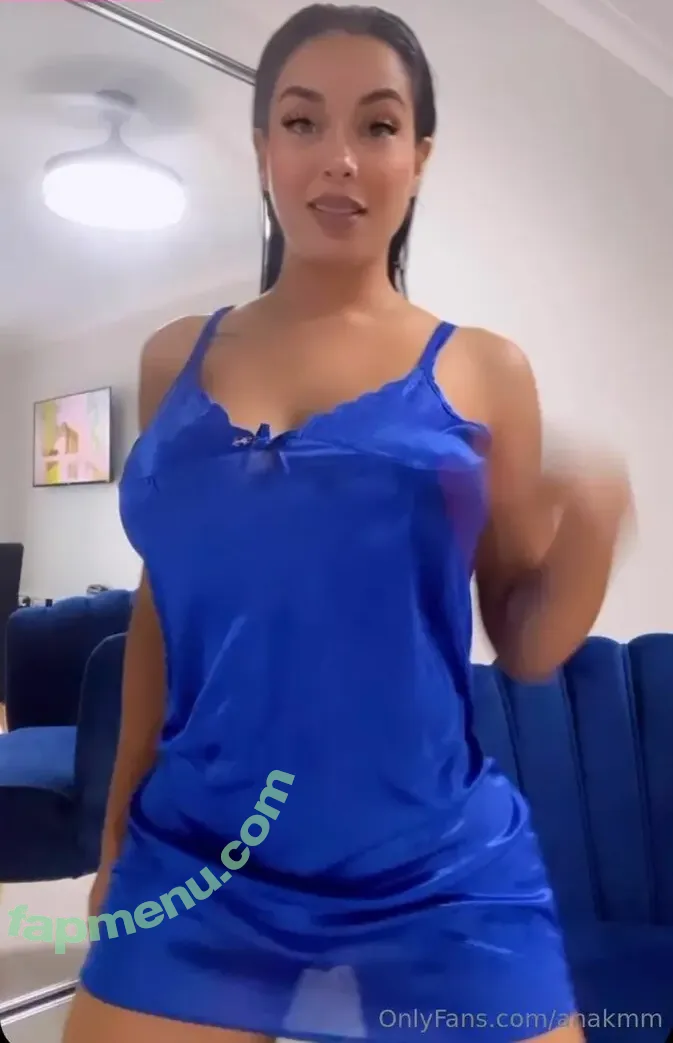 Anakarinamillanmalave nude photo #0002 (Anakarinamillanmalave)