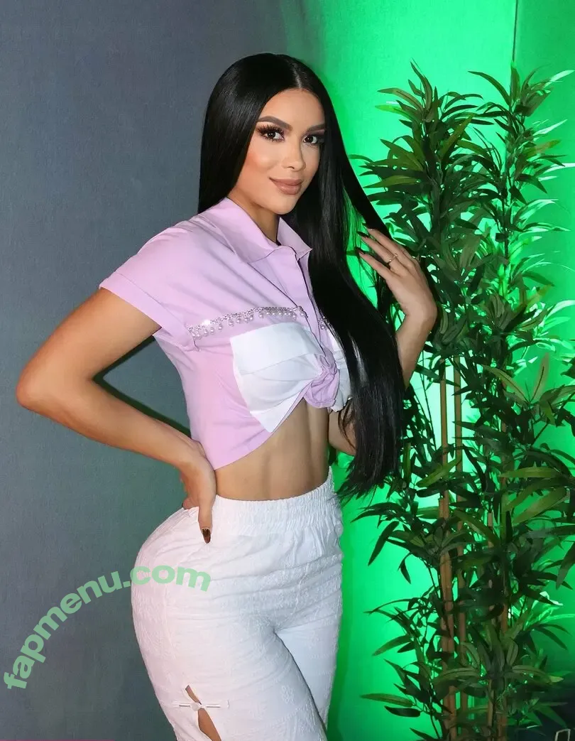Anakarinamillanmalave nude photo #0006 (Anakarinamillanmalave)