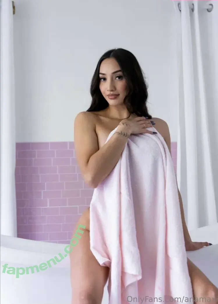 anamaxi nude photo #0081 (ana maximiliano)