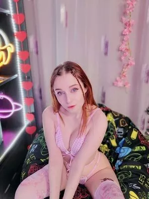 Anaminne / PrettyFeline / allofannie / anaminne_ / anyuser nude photo #0016