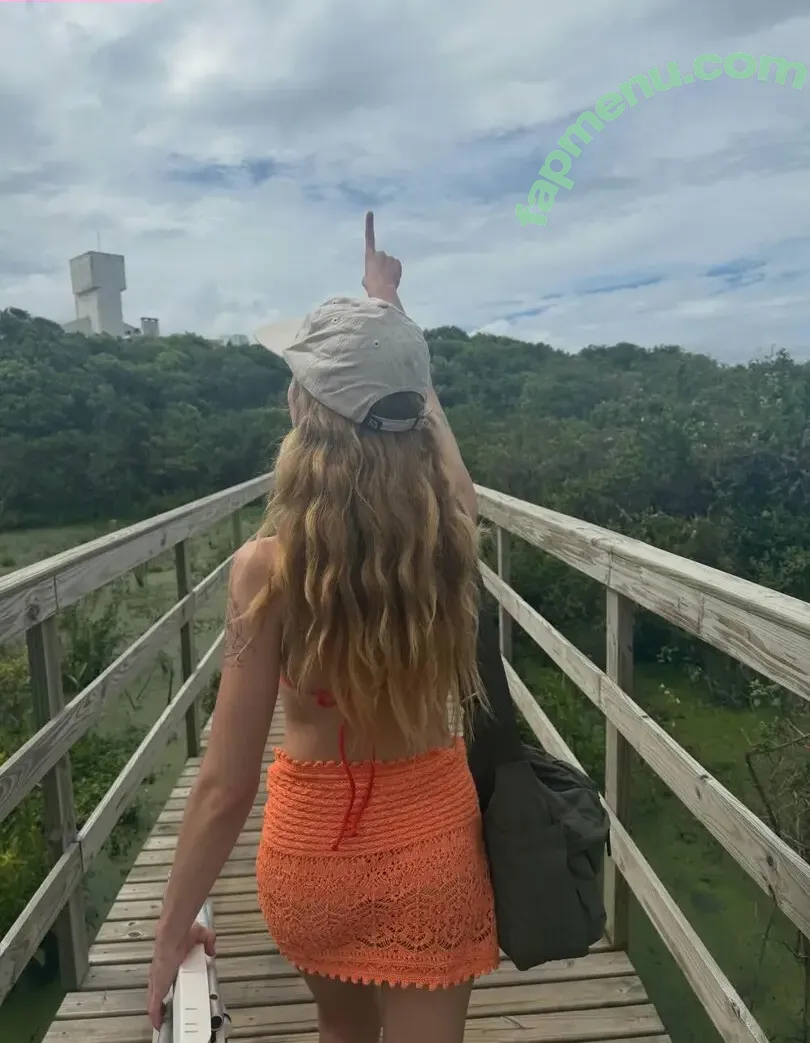 Ananda Morais nude photo #1112 (ananda)