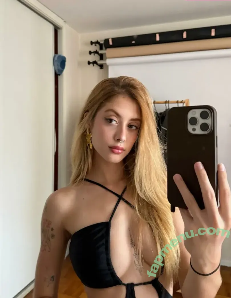 Ananda Morais nude photo #1132 (ananda)