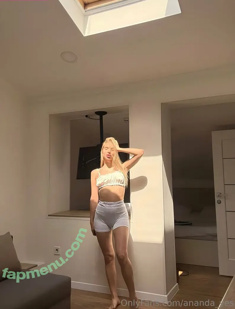 ananda_yes nude photo #0169 (vivthecreative)