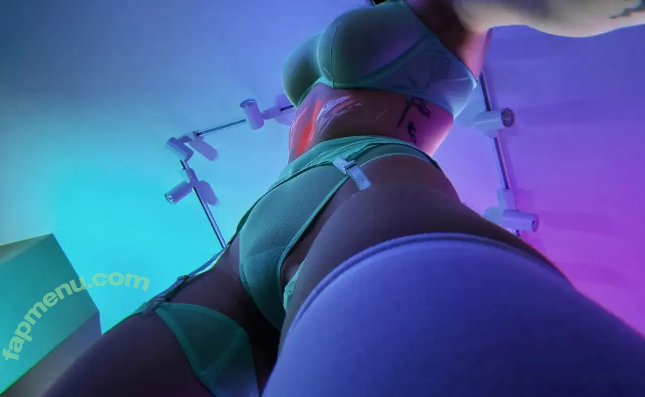 Anannke nude photo #0414 (Anna Anannke / anvnnke)