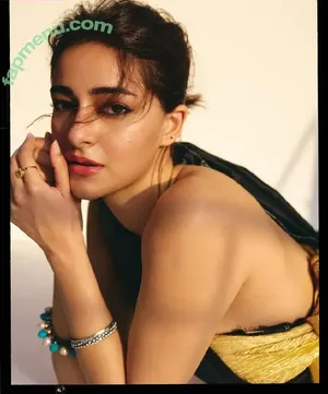 Ananya Pandey / ananyapanday nude photo #0062