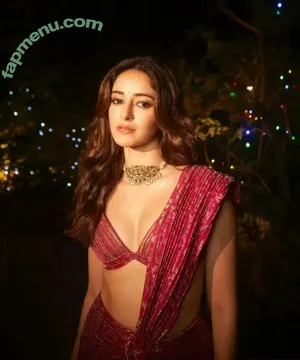 Ananya Pandey / ananyapanday nude photo #0075