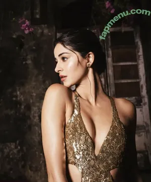 Ananya Pandey / ananyapanday nude photo #0128