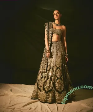 Ananya Pandey / ananyapanday nude photo #0144